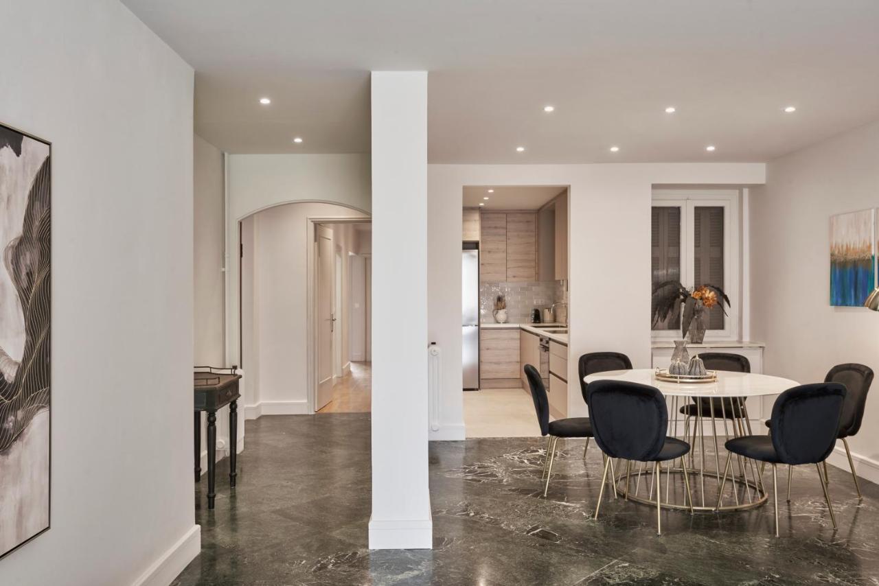 Chic N Bright 3Bd Apt With Hilton View Афіни Екстер'єр фото