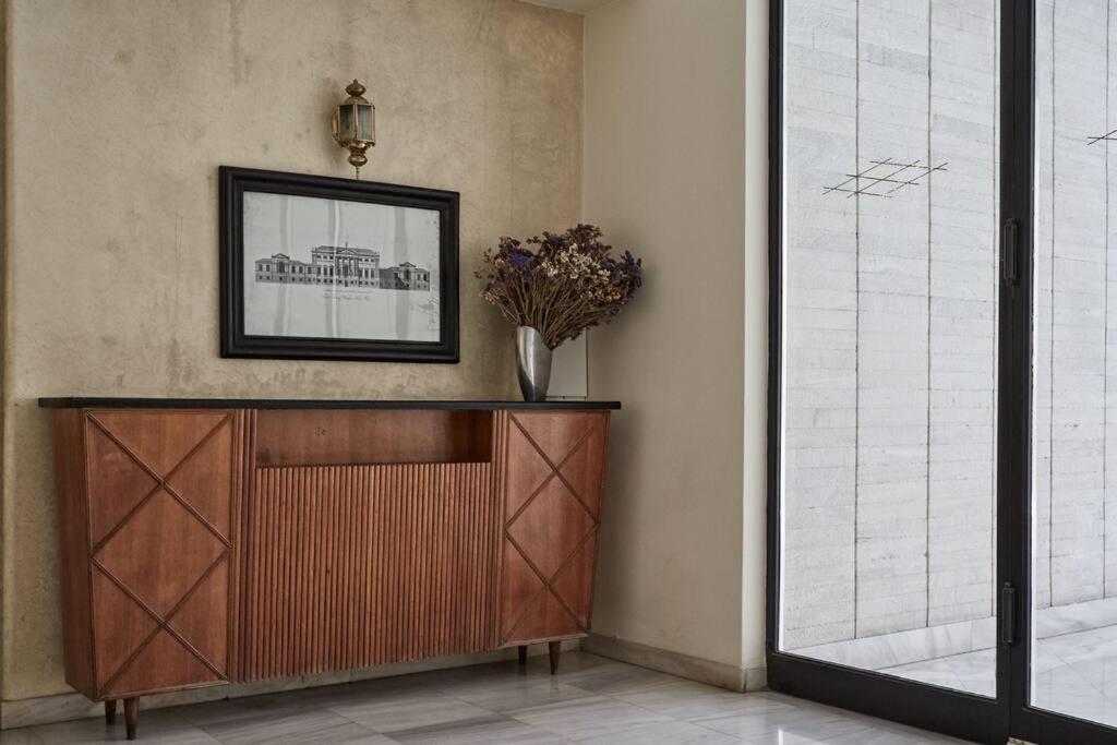 Chic N Bright 3Bd Apt With Hilton View Афіни Екстер'єр фото