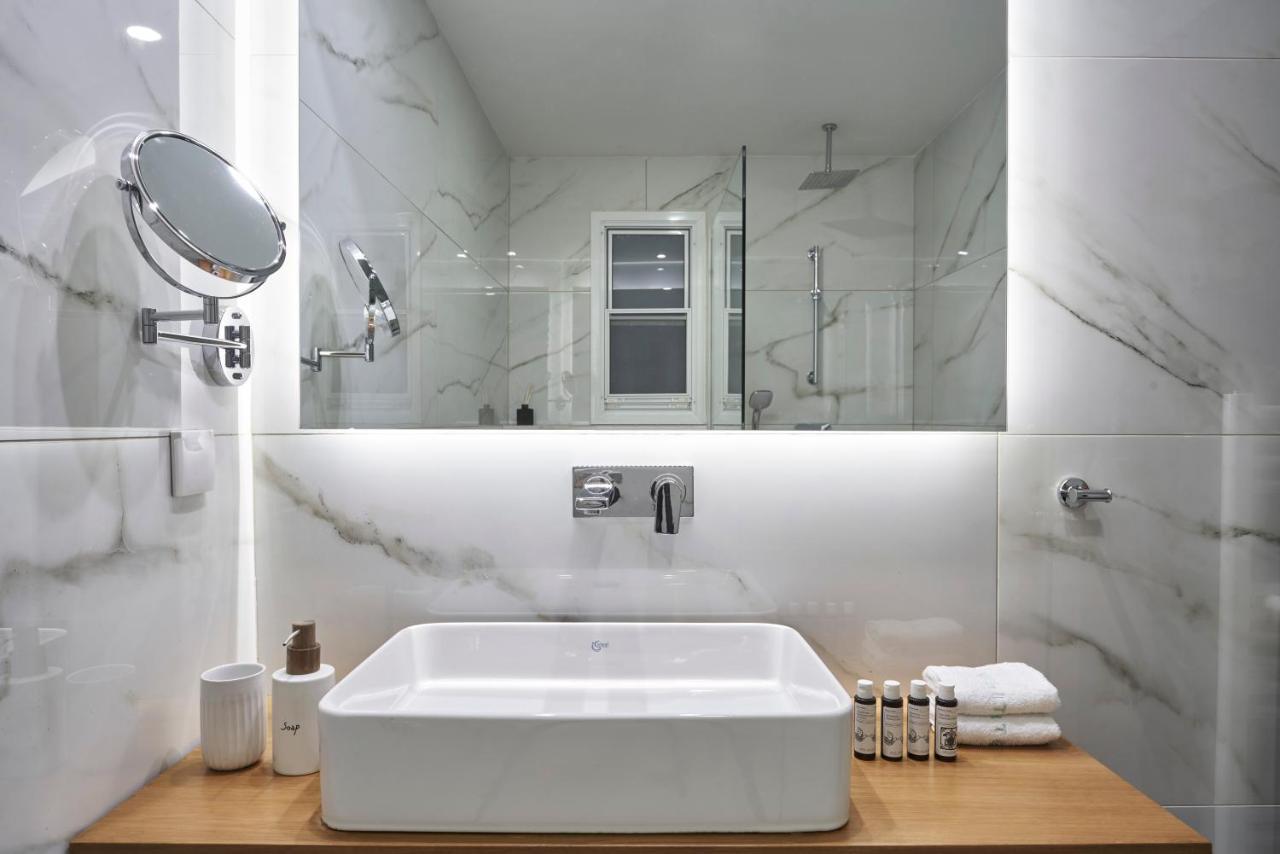 Chic N Bright 3Bd Apt With Hilton View Афіни Екстер'єр фото